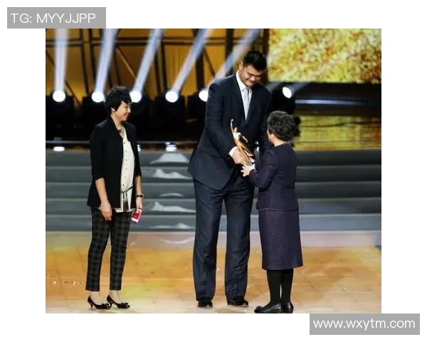 安踏与姚明达成战略合作协议共同推动中国体育品牌发展新篇章