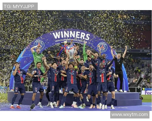 巴黎圣日耳曼足球俱乐部：球队引进新教练，目标冲击欧冠冠军